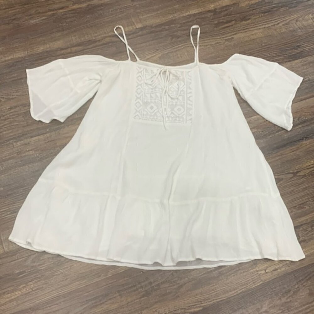 🔴SOLD🔴 Pull&Bear white BoHo blouse